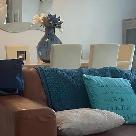 Holiday home Pdl85 - - Maison Vines